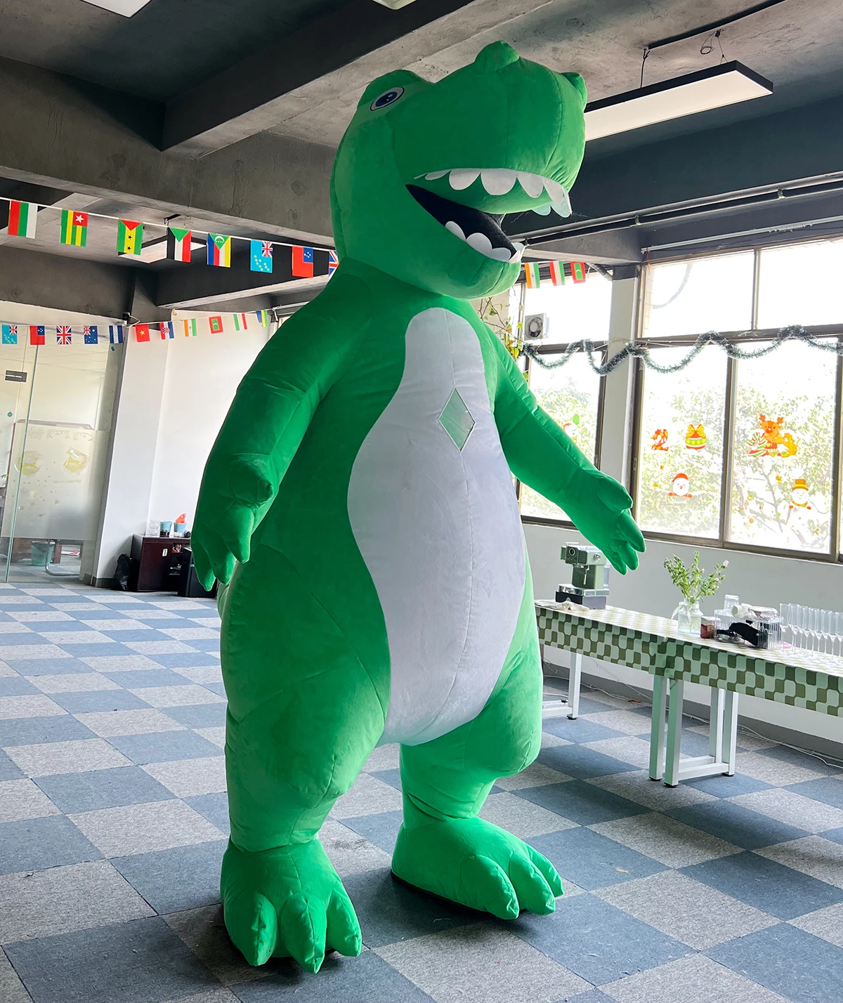 ユニセックスぬいぐるみ風インフレータブル恐竜コスチューム マ - Inflatable Dinosaur Costume Adult のレビューと価格