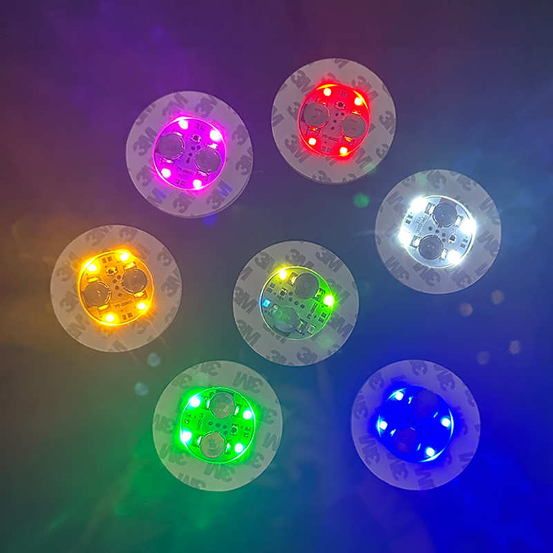 LED コースターステッカーナイトクラブ雰囲気小道具ワインボ - Glow In The Dark Party Glasses のレビューと価格